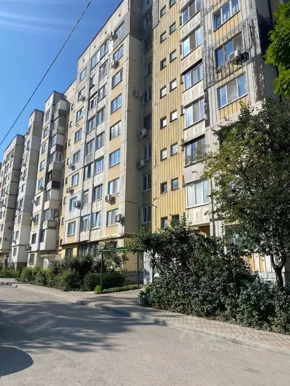 3-к кв. Крым, Симферополь ул. Дружбы, 64 (64.0 м) - Фото 0