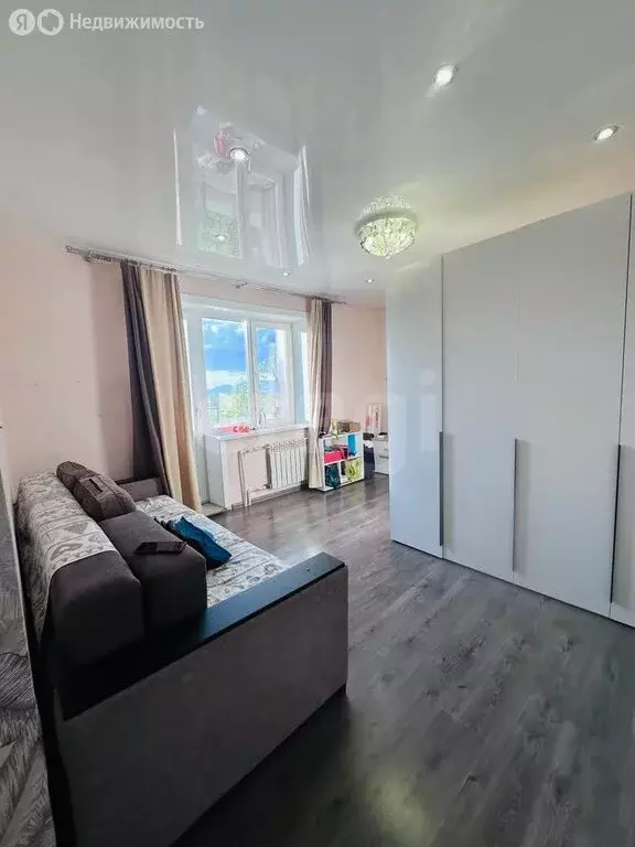 3-комнатная квартира: Улан-Удэ, 105-й микрорайон, 20 (59.4 м) - Фото 0