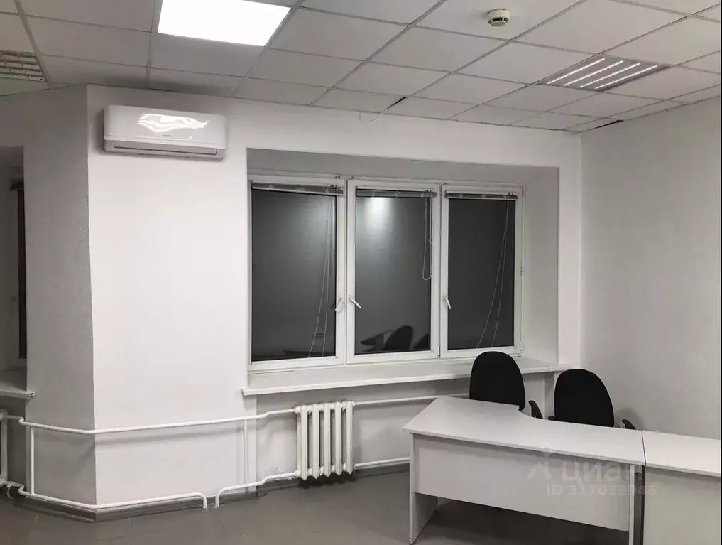 Офис в Тюменская область, Тюмень ул. Мельникайте, 55 (40 м) - Фото 0