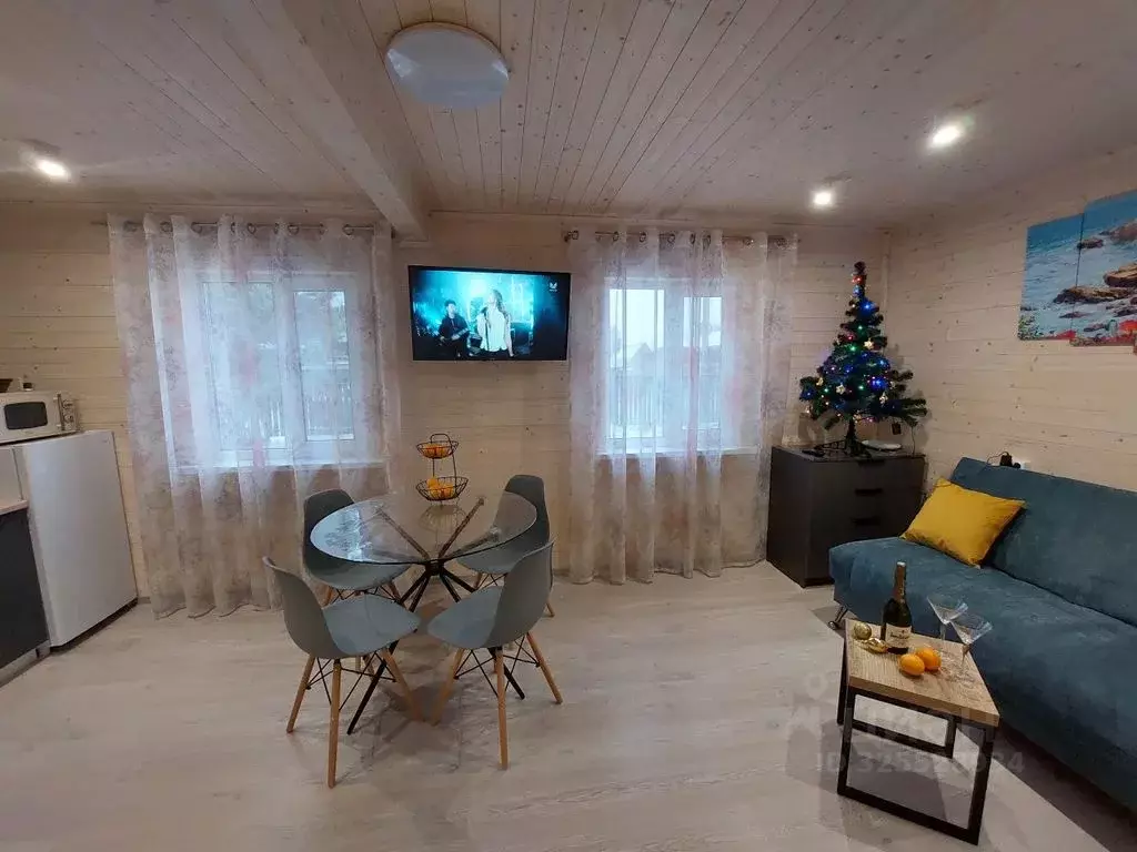 Дом в Новгородская область, Новгородский район, Ракомское с/пос, д. ... - Фото 2