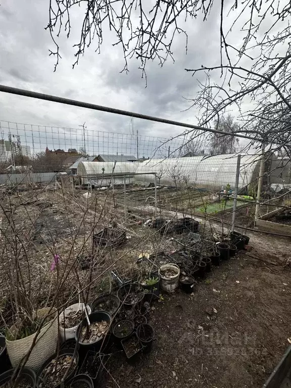 Участок в Саратовская область, Энгельс ул. Серафимовича, 61 (11.0 ... - Фото 0