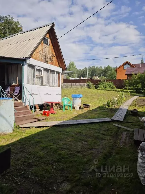 Дом в Красноярский край, Березовский район, Зыковский сельсовет, ... - Фото 0