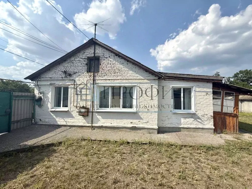 4-к кв. Белгородская область, Чернянка рп ул. Орджоникидзе, 14 (60.0 ... - Фото 1