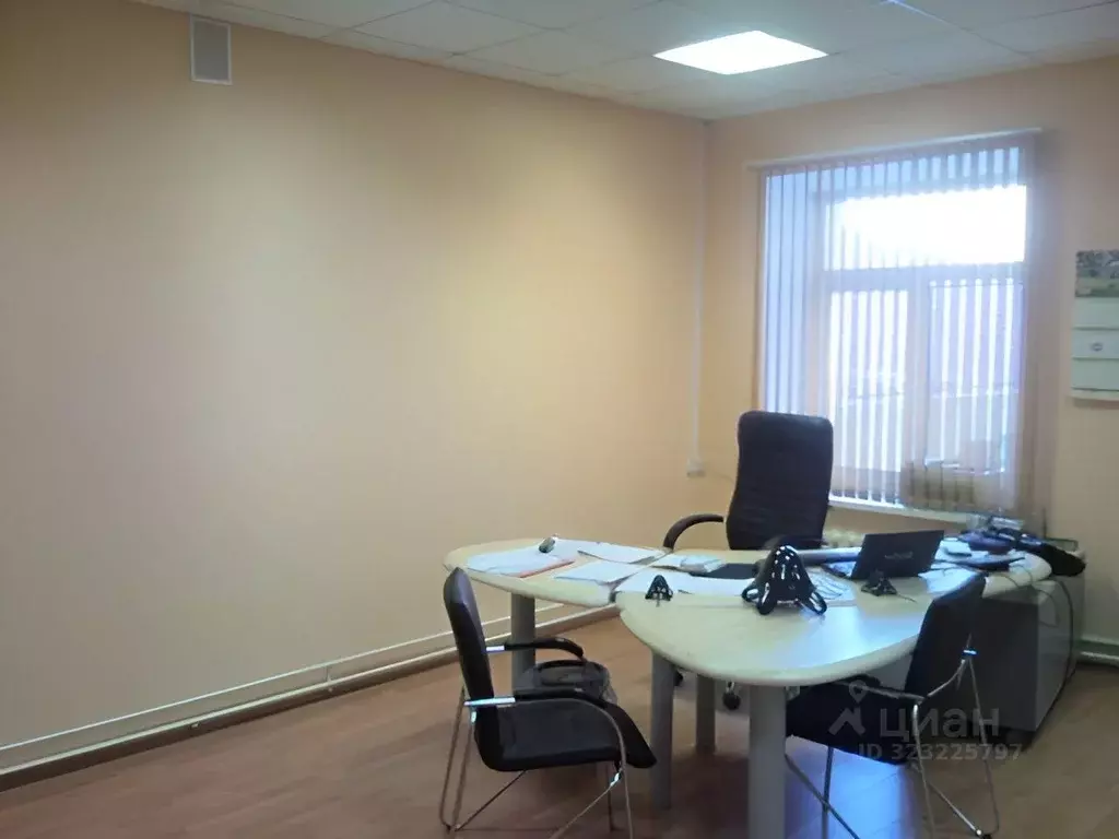 Офис в Самарская область, Самара Ленинская ул., 224 (170 м) - Фото 1