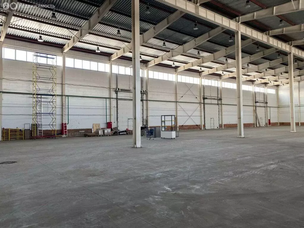 Склад (2100 м) - Фото 1