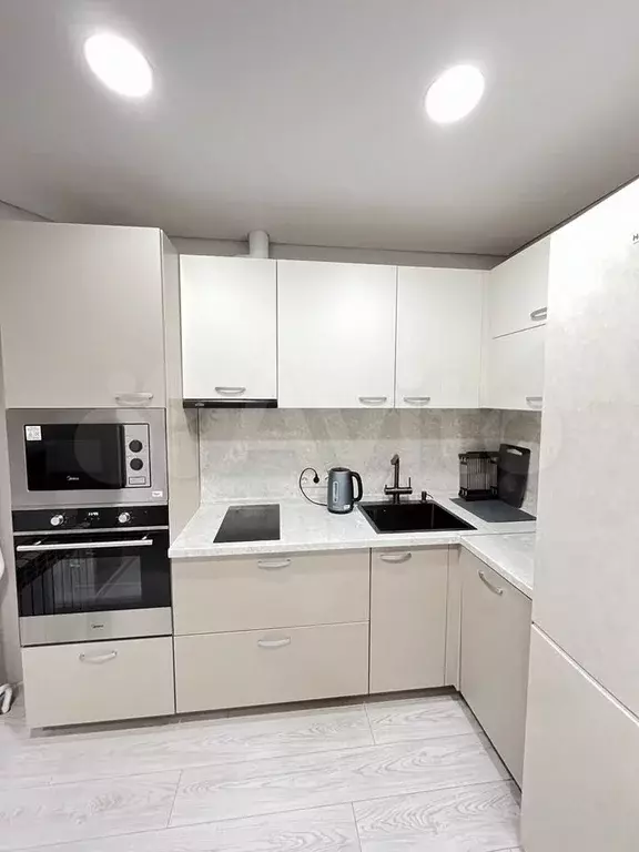 3-к. квартира, 62,1 м, 2/9 эт. - Фото 1
