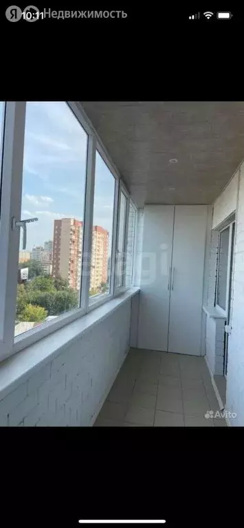 1-комнатная квартира: Тюмень, улица Котельщиков, 2 (40 м) - Фото 1