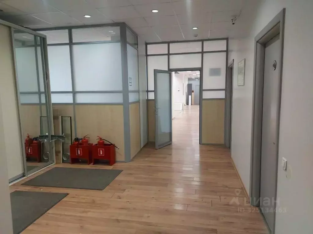 Офис в Москва ул. Радио, 24к1 (435 м) - Фото 2