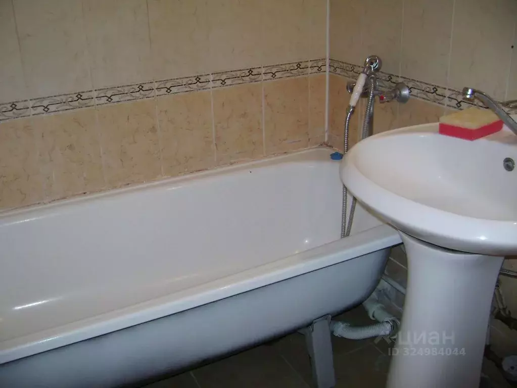 3-к кв. Белгородская область, Старый Оскол Северный мкр,  (63.0 м) - Фото 2