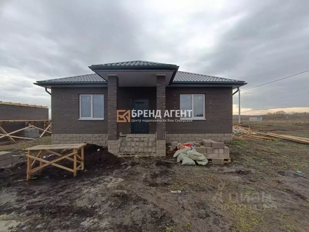 Дом в Белгородская область, Белгородский район, с. Стрелецкое ул. ... - Фото 1