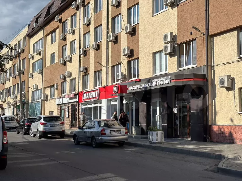 Габ с сетевым арендатором в БЦ, Магнит 400 кв. м - Фото 1