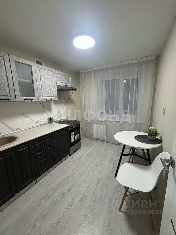 2-к кв. Томская область, Томск Енисейская ул., 8 (53.0 м) - Фото 1