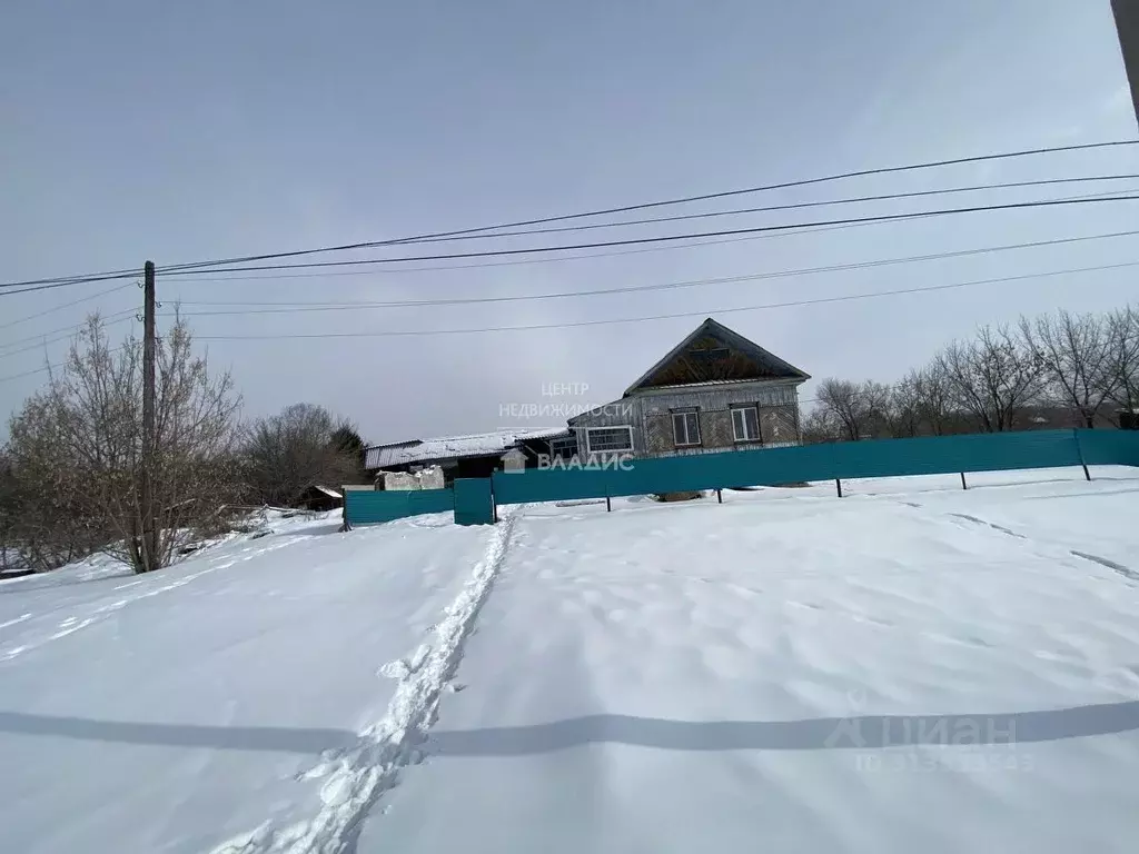 Дом в Приморский край, Яковлевский муниципальный округ, с. Достоевка  ... - Фото 0