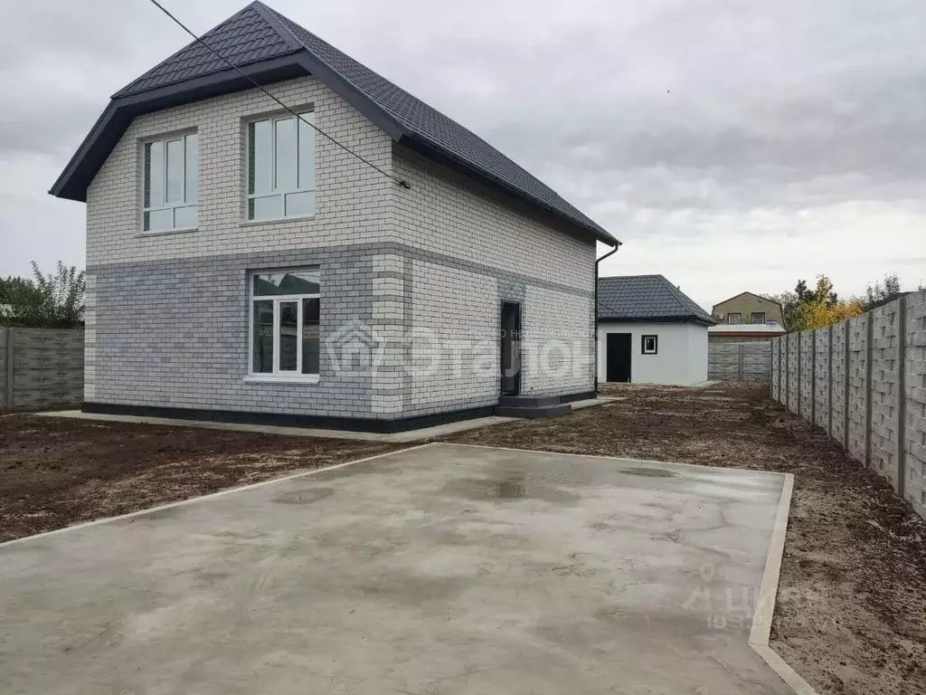 Дом в Волгоградская область, Краснослободск Среднеахтубинский район, ... - Фото 1