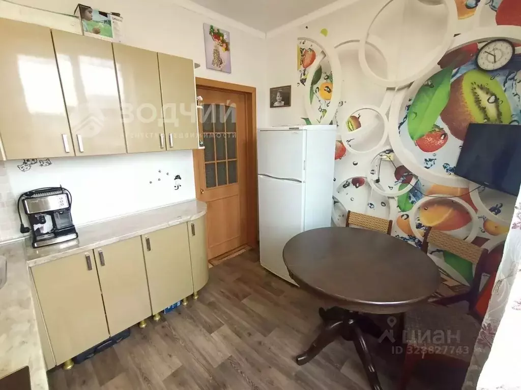 3-к кв. Челябинская область, Сатка проезд Гоголя, 1 (64.6 м) - Фото 2