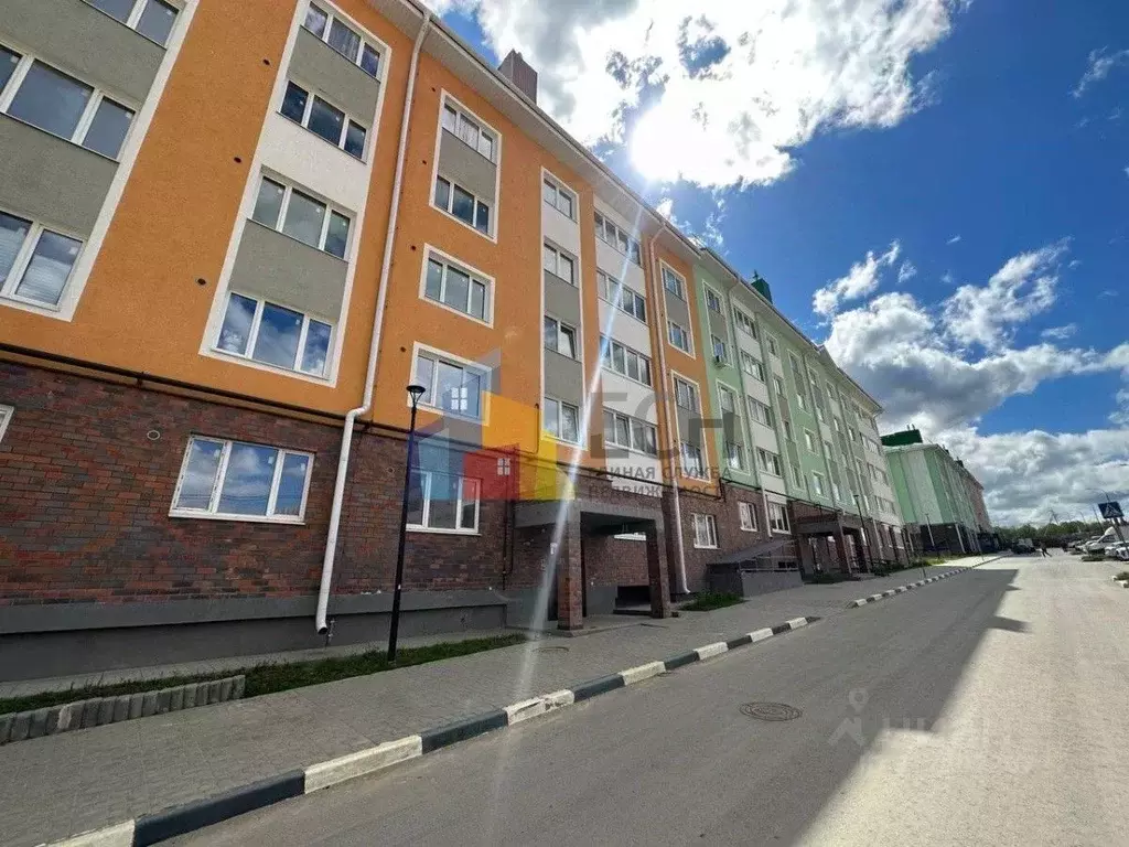 2-к кв. Тульская область, Тула ул. Героев России, 4 (60.0 м) - Фото 0