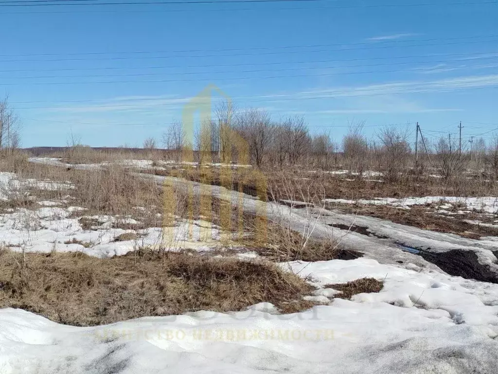Участок в Башкортостан, Уфа городской округ, с. Нагаево ул. Советская, ... - Фото 0