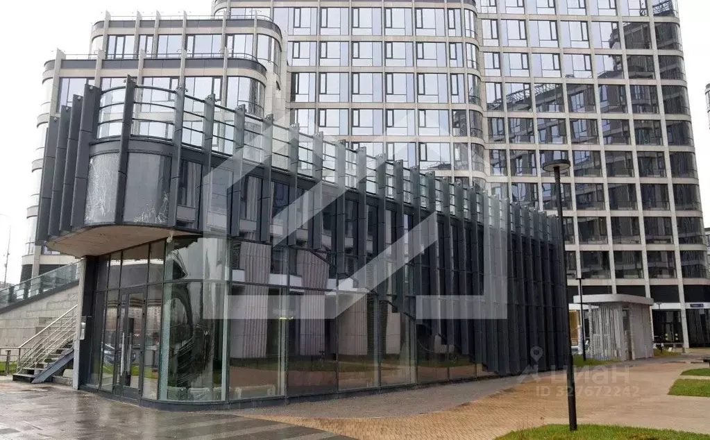 Помещение свободного назначения в Москва наб. Марка Шагала, 15к1 (255 ... - Фото 1