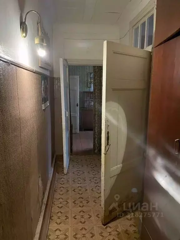 3-к кв. Омская область, Омск ул. Ленина, 40 (70.5 м) - Фото 0