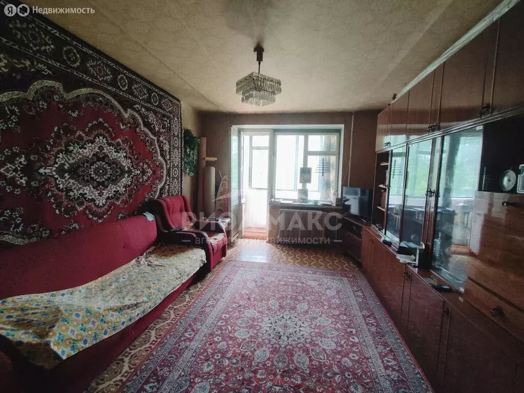 3-комнатная квартира: Брянск, улица Володарского, 72 (57.8 м) - Фото 1
