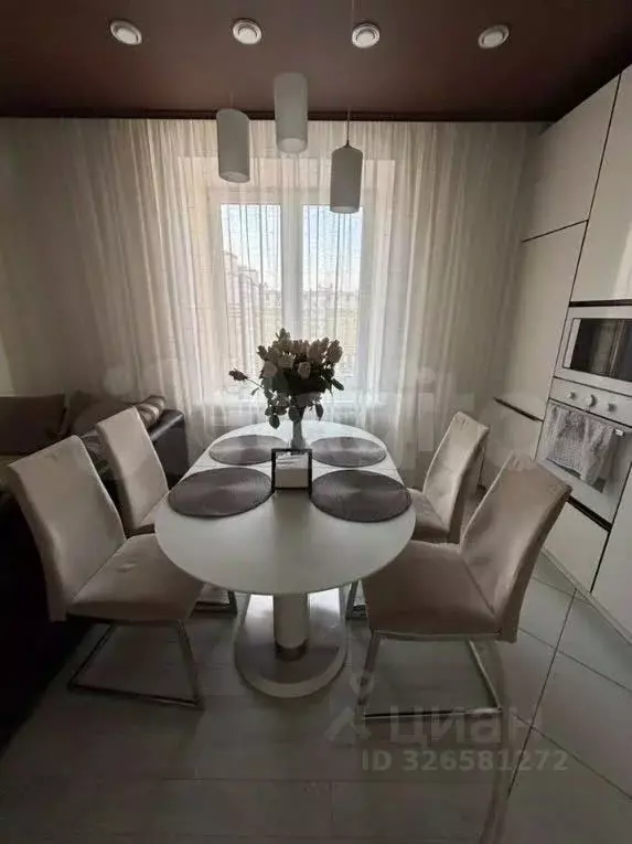 3-к кв. Тюменская область, Тюмень ул. Николая Федорова, 24 (99.9 м) - Фото 1