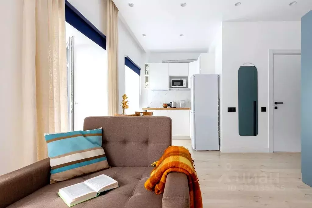 1-к кв. Санкт-Петербург 4-я Васильевского острова линия, 51 (24.0 м) - Фото 2