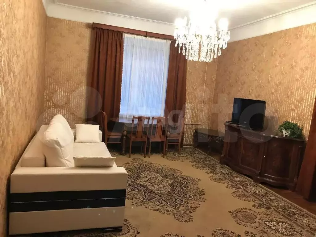 2-к. квартира, 71 м, 2/7 эт. - Фото 1