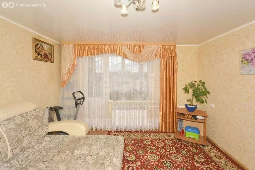 3-комнатная квартира: микрорайон Метелёва, Метелёвская улица, 3 (71.7 ... - Фото 1