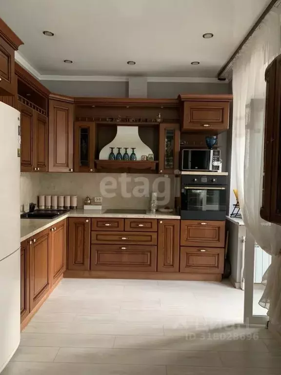 2-к кв. Коми, Сыктывкар ул. Кутузова, 36 (71.6 м) - Фото 1