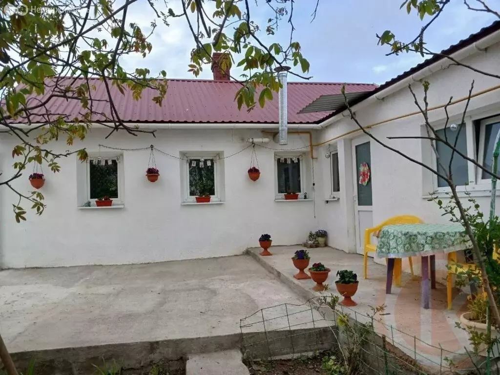Дом в село Суворовское, Фестивальная улица (55 м) - Фото 1