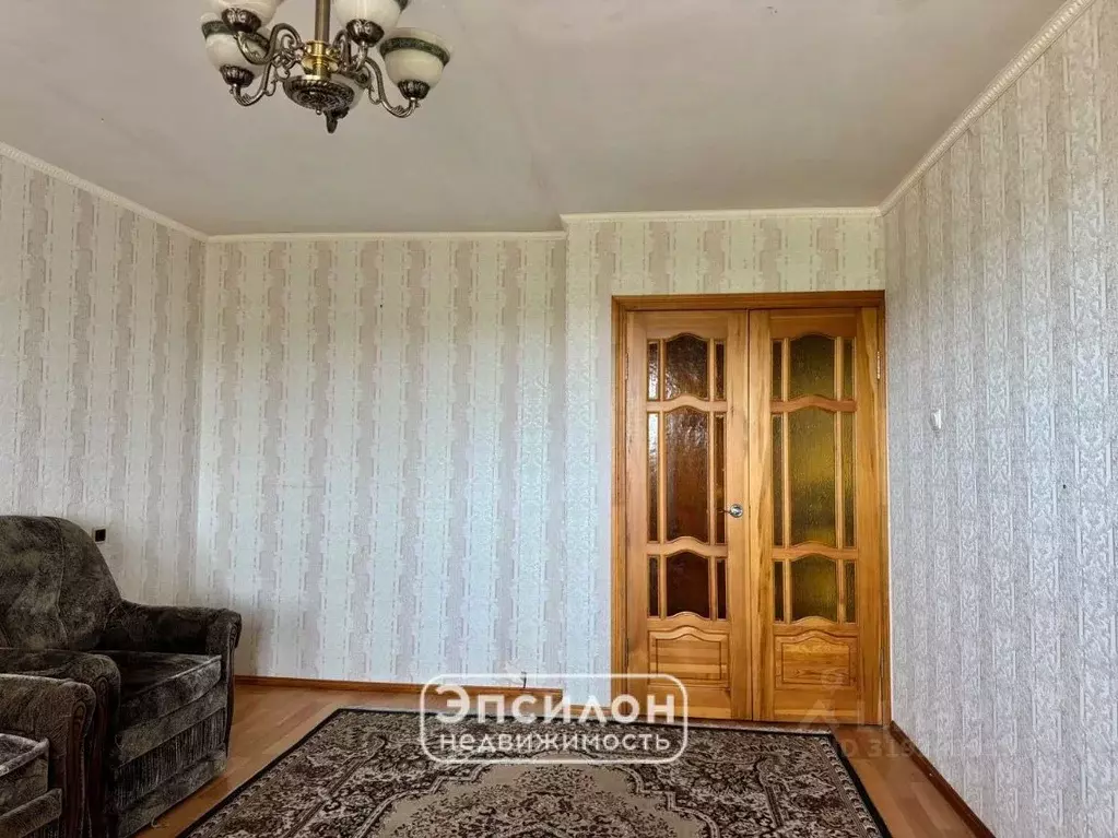 3-к кв. Курская область, Курск Хуторская ул., 12В (63.8 м) - Фото 0