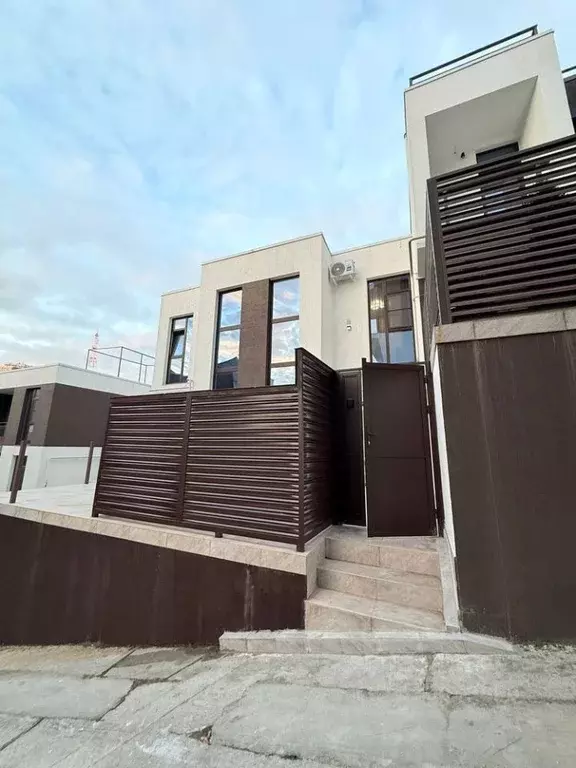 Дом в Краснодарский край, Сочи Лысая Гора СНТ,  (90 м) - Фото 2
