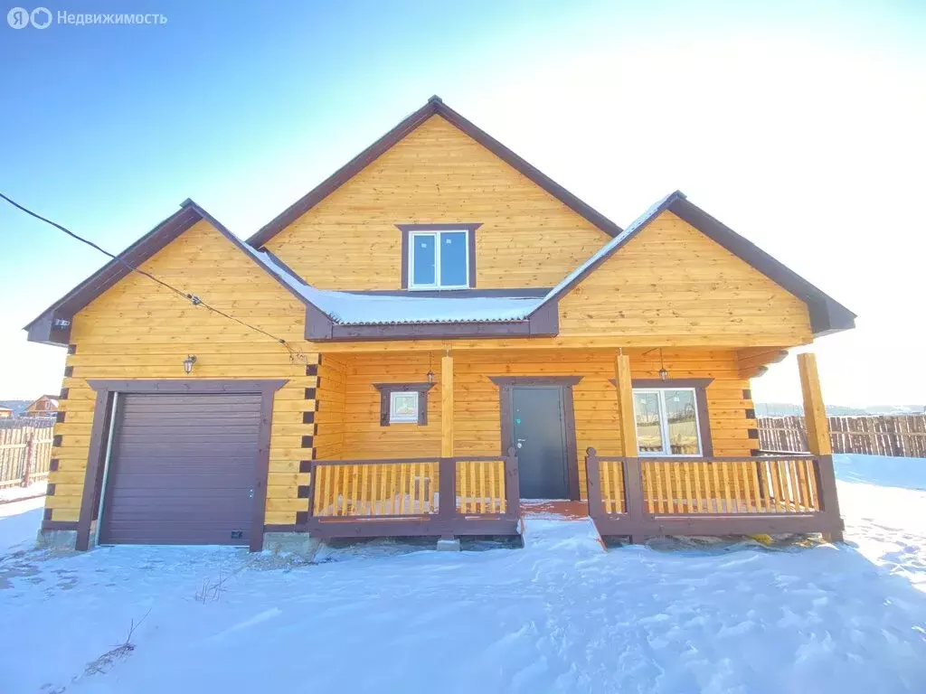 Дом в село Урик, Заречная улица (160 м) - Фото 1