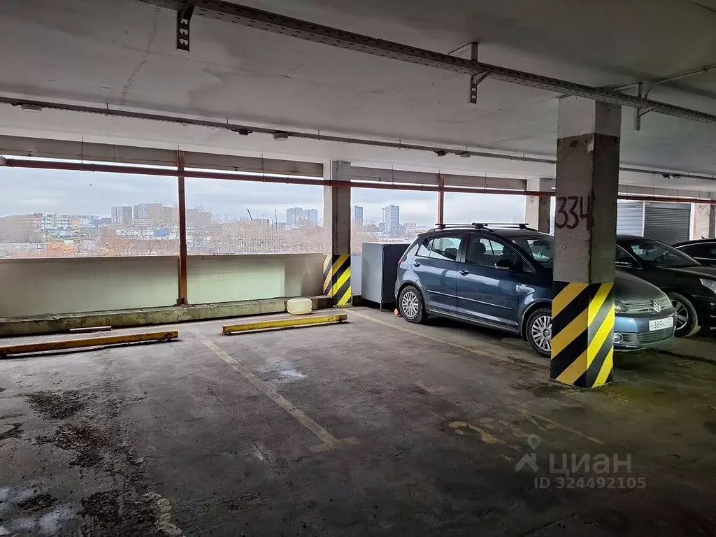 Гараж в Москва Новгородская ул., 5к1 (15 м) - Фото 1