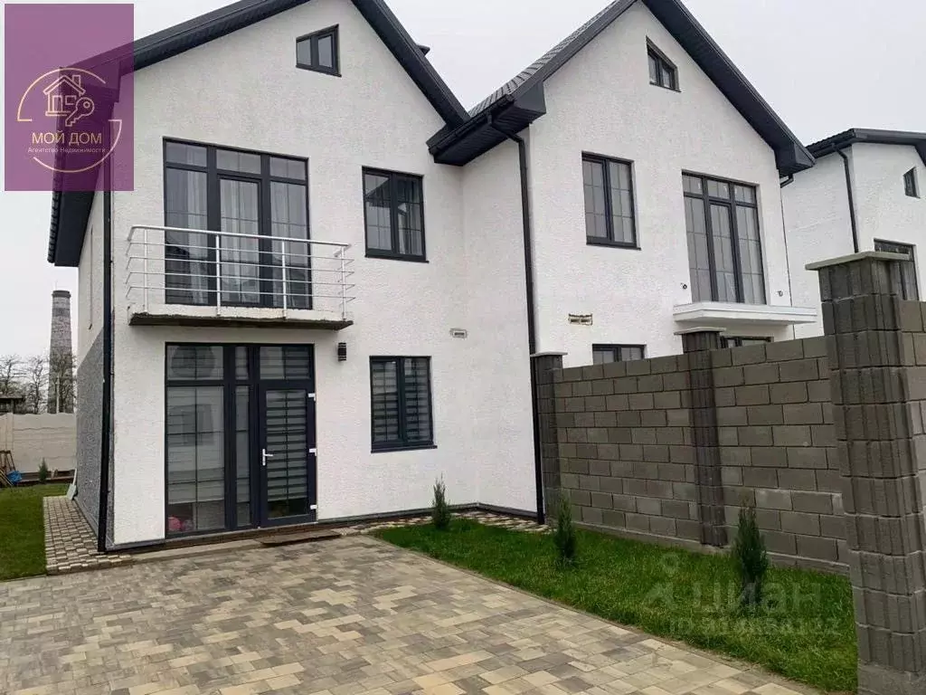 Дом в Крым, Евпатория городской округ, Заозерное пгт ул. Алуштинская, ... - Фото 0