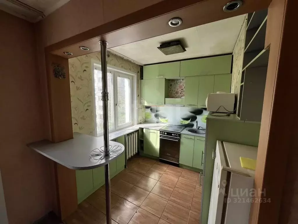 2-к кв. Красноярский край, Красноярск Парашютная ул., 70 (47.0 м) - Фото 0