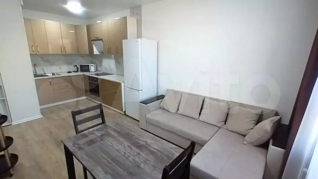 1-к. квартира, 43 м, 8/15 эт. - Фото 0