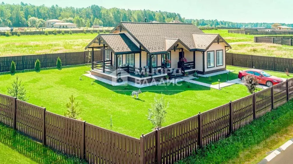 Участок в Омская область, Любинский район, Красный Яр рп Советская ул. ... - Фото 1