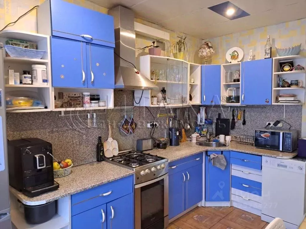 3-к кв. Ленинградская область, Лодейное поле ул. Гагарина, 2 (78.8 м) - Фото 2