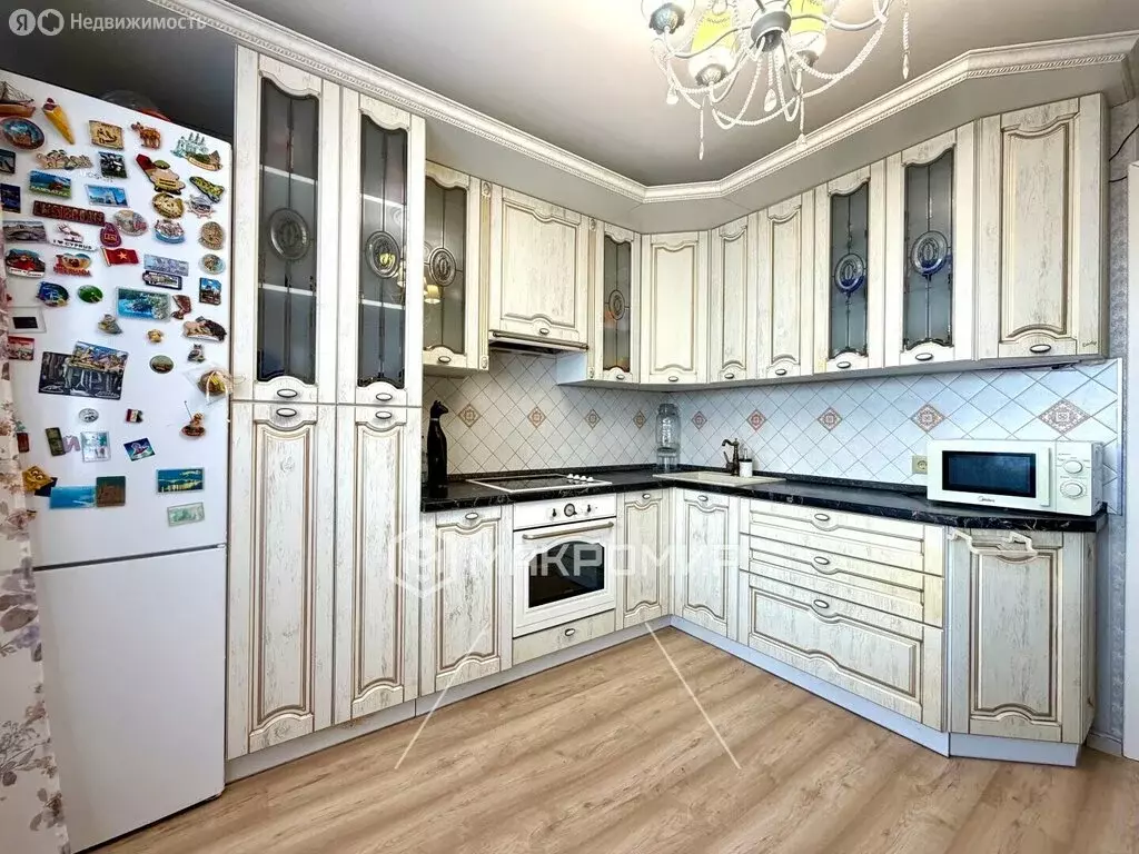 2-комнатная квартира: Брянск, улица Тютчева, 1 (66.3 м) - Фото 2