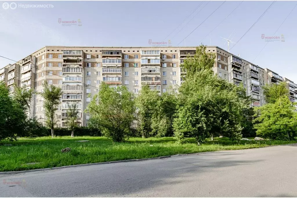 2-комнатная квартира: Екатеринбург, улица Новгородцевой, 11 (48 м) - Фото 1