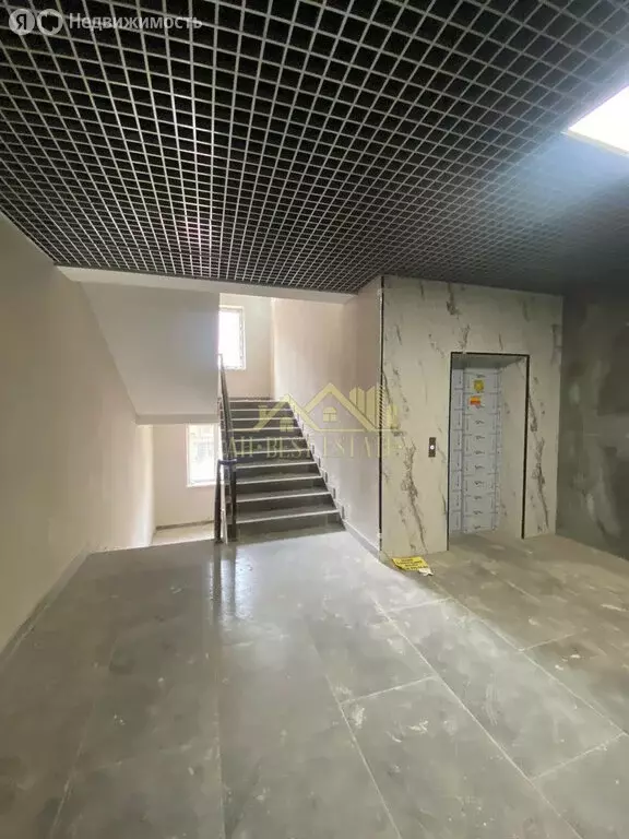 2-комнатная квартира: Владикавказ, Весенняя улица, 52 (79 м) - Фото 1