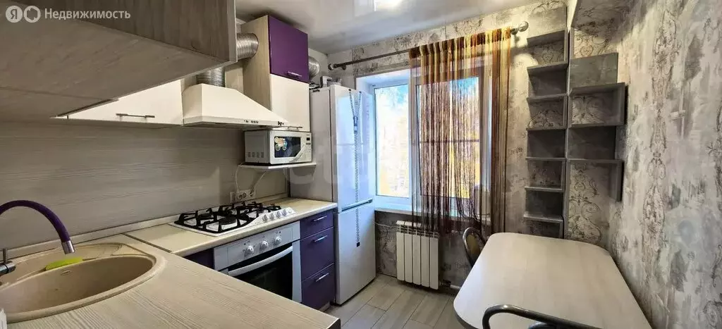 2-комнатная квартира: Челябинская область, Озерск, Набережная улица, ... - Фото 1