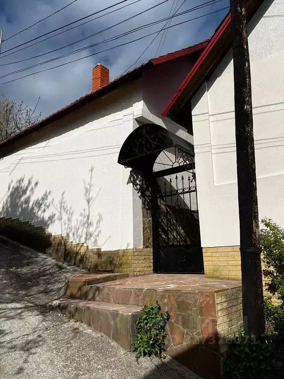 Дом в Крым, Ялта муниципальный округ, с. Оползневое ул. Кизиловая, 8 ... - Фото 1