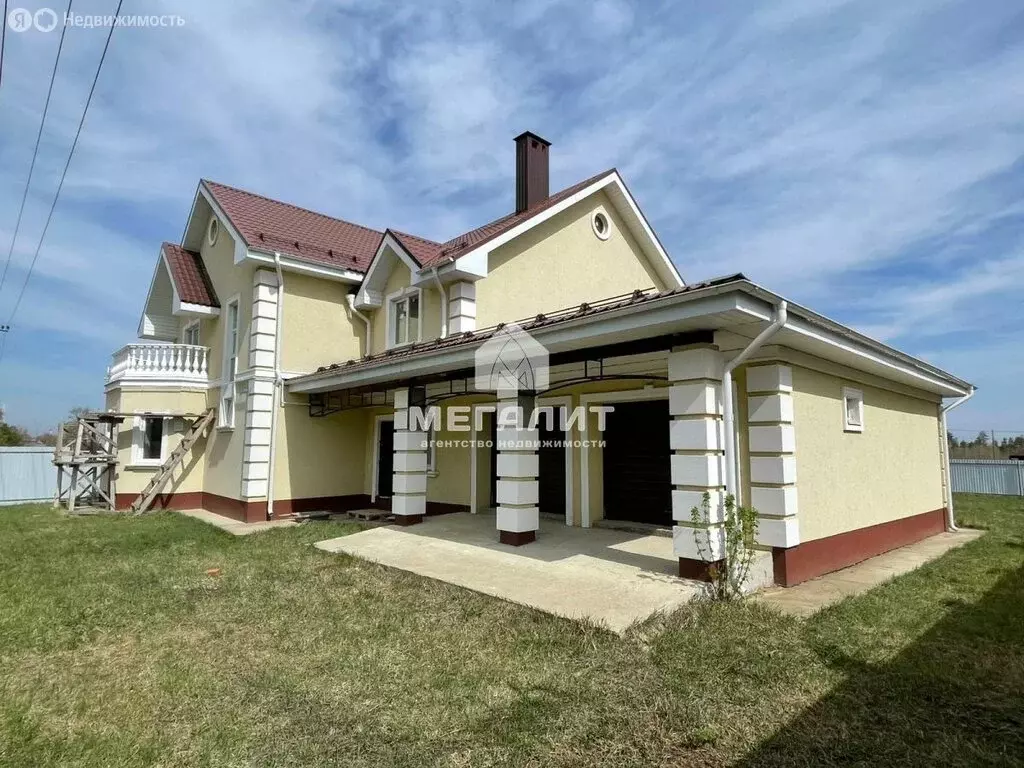 Дом в село Габишево, Ленинская улица (335.5 м) - Фото 1