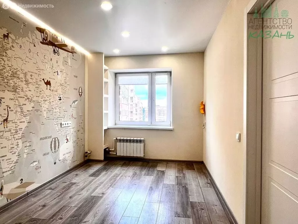 3-комнатная квартира: Казань, улица Тыныч, 1 (79.2 м) - Фото 0