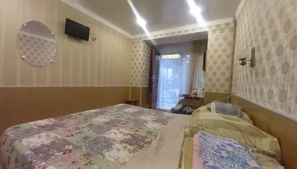 Комната Крым, Феодосия пер. Мопровский, 3А - Фото 1
