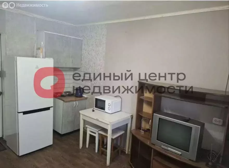 Квартира-студия: Тюмень, улица Котовского, 13 (13 м) - Фото 2