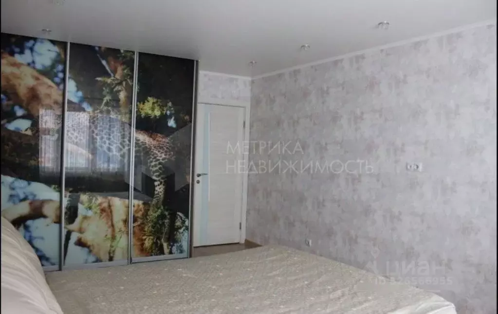 3-к кв. Тюменская область, Тюмень ул. Николая Семенова, 27к3 (90.0 м) - Фото 1