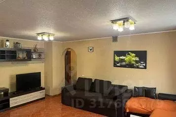 3-к кв. Тульская область, Тула Рязанская ул., 40Б (85.0 м) - Фото 0